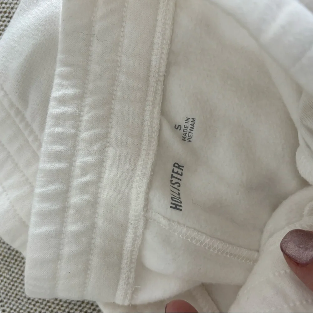 Women's Hollister Sweat pants Class of 2026 -- Size Small